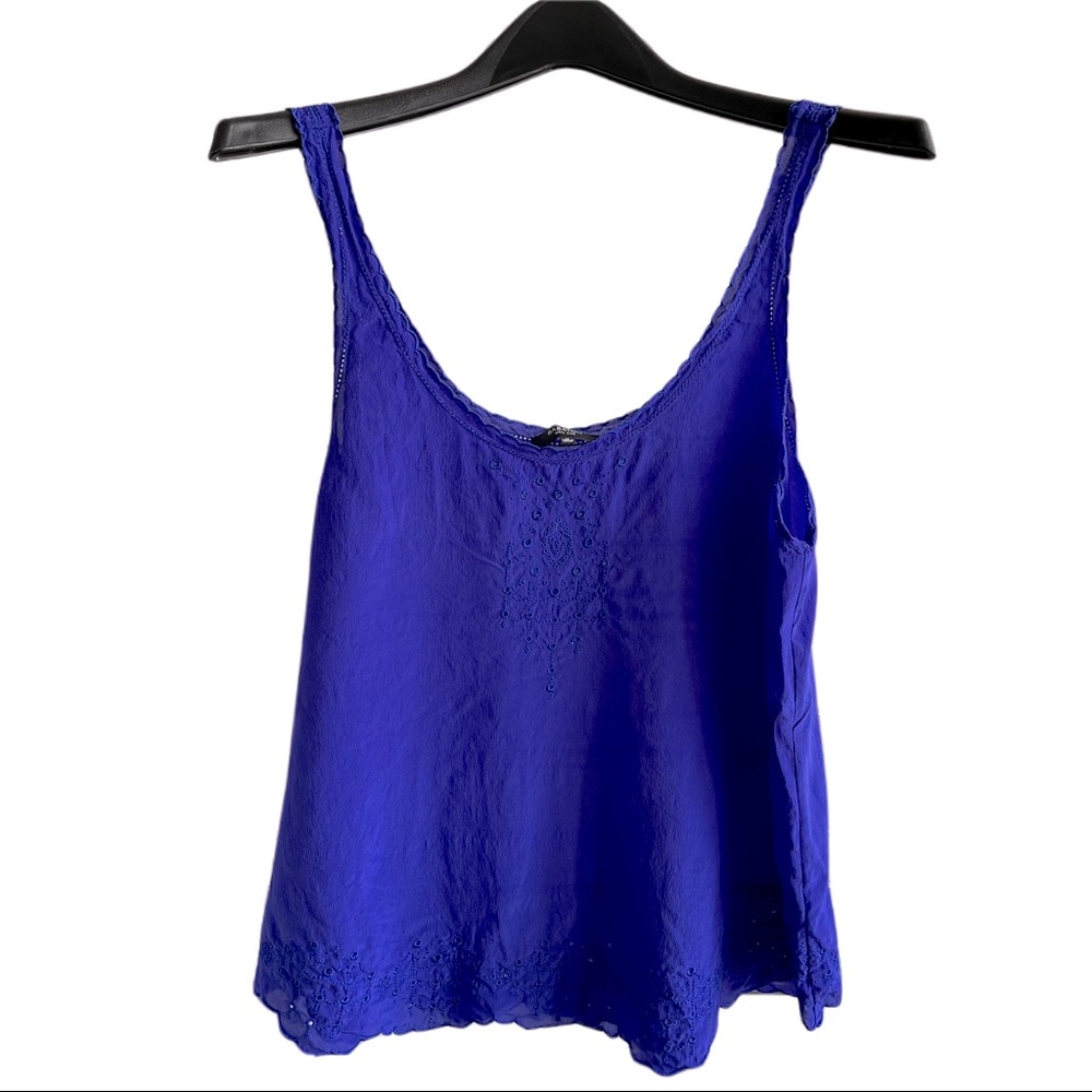 ARITZIA BABATON Violet 100% Silk Tank Blouse with Eyelet Details